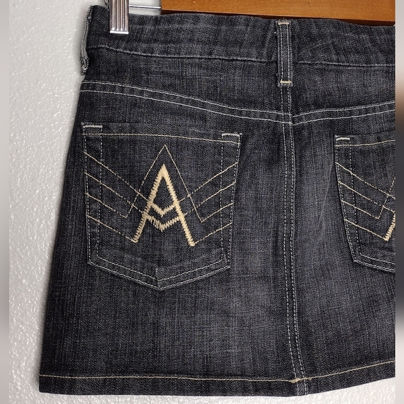 7 For All Mankind "A" Pocket Women's Cotton Blend Black Denim Mini Skirt Size 26 - Picture 5 of 13